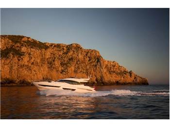 Princess Yachts S65