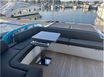 Azimut S6