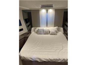 Azimut S6