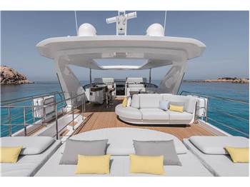 Azimut Grande 27 Metri