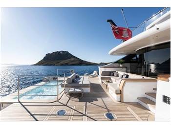 Benetti Oasis 40