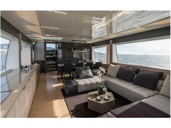 Ferretti Yachts FERRETTI 780