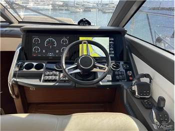 Princess Yachts F 49