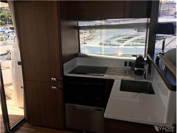 Princess Yachts F 49