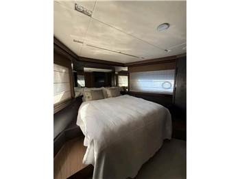 Ferretti Yachts Ferretti 670