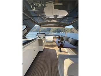 Ferretti Yachts Ferretti 670