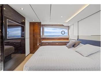 Princess Yachts F62