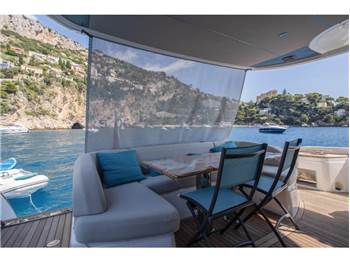 Princess Yachts F62