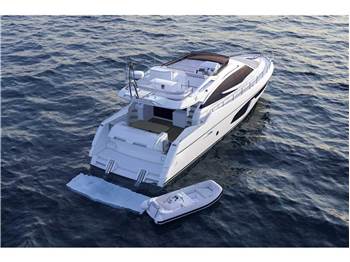 Ferretti Yachts 650