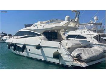 Ferretti Yachts 650