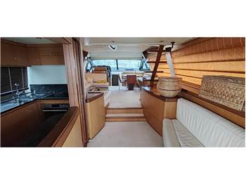 Ferretti Yachts FERRETTI 630