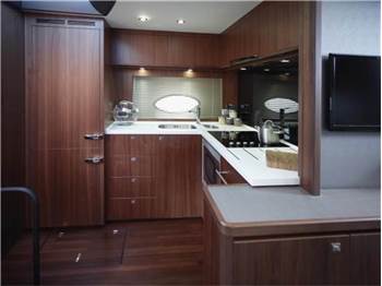 Princess Yachts V 62