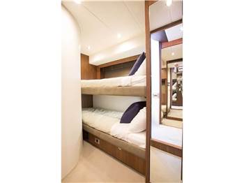 Princess Yachts 64