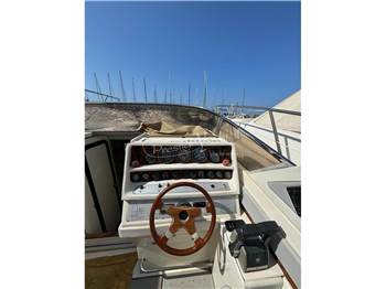 Cranchi Endurance 31