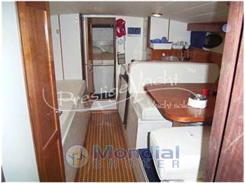 Tornado 38 Flush Deck