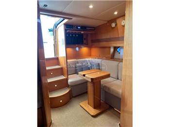 Uniesse 42 Open