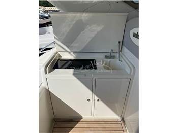 Uniesse 42 Open