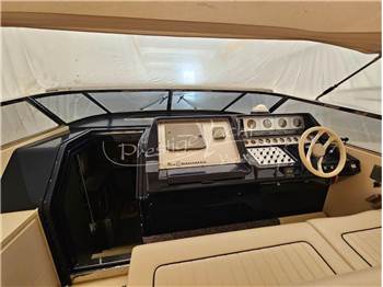 Riva Bahamas 58
