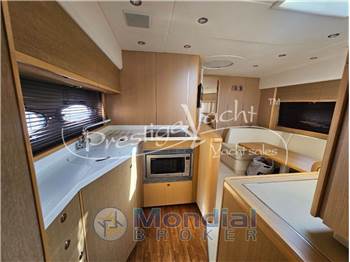 Princess Yacht V45