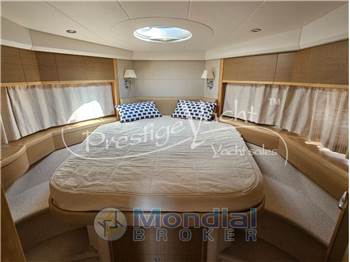 Princess Yacht V45