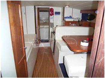 Tornado 38 Flush Deck