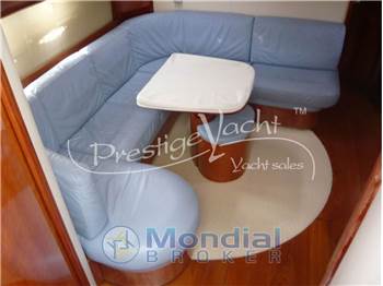 Pershing 54