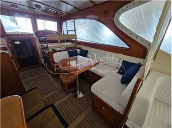 Rose Island Lobster 49