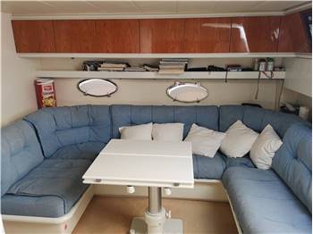 Pershing 40