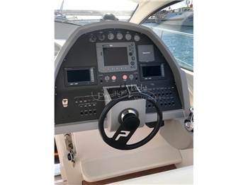 Pershing 46
