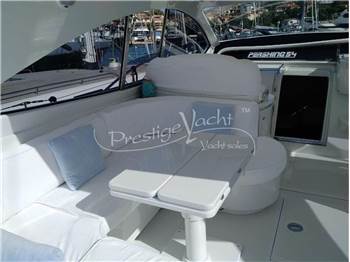 Pershing 54