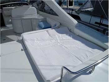 Pershing 54
