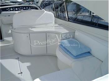 Pershing 54