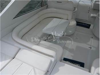Pershing 54