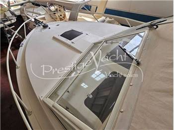 Bertram 28 Moppie