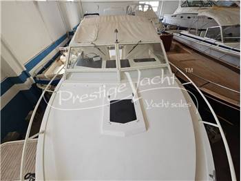 Bertram 28 Moppie