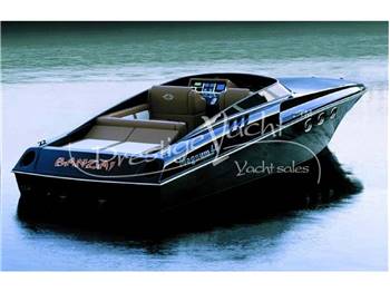 Magnum Marine 44