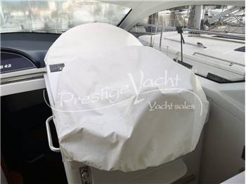 Pershing 43