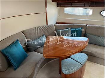 Pershing 43
