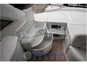 Pershing 46