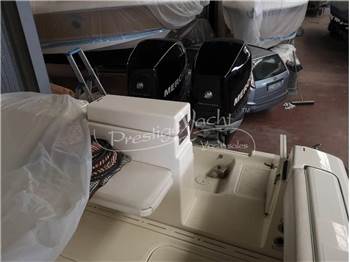 Pursuit 3480 CC