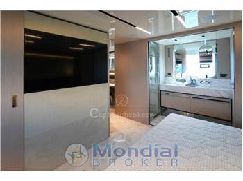 Cranchi 67 Flybridge