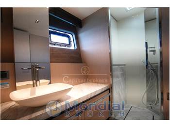 Cranchi 67 Flybridge