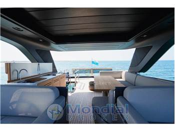 Cranchi 67 Flybridge