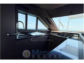 Cranchi 67 Flybridge