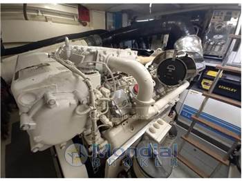 FERRETTI YACHTS 630