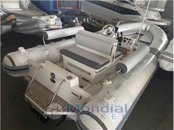Castoldi 18 sportjet jettender diesel idrogetto