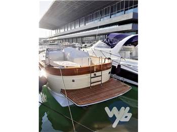 Co.Me.Na Corallo 1000 Sport