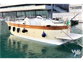 Co.Me.Na Corallo 1000 Sport