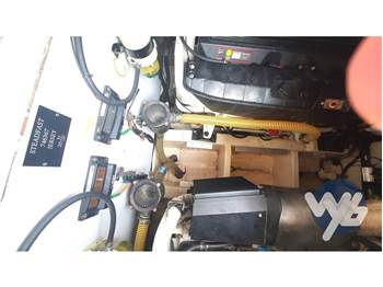 Princess Yachts V 48