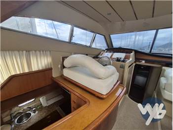 Ferretti Yachts 53